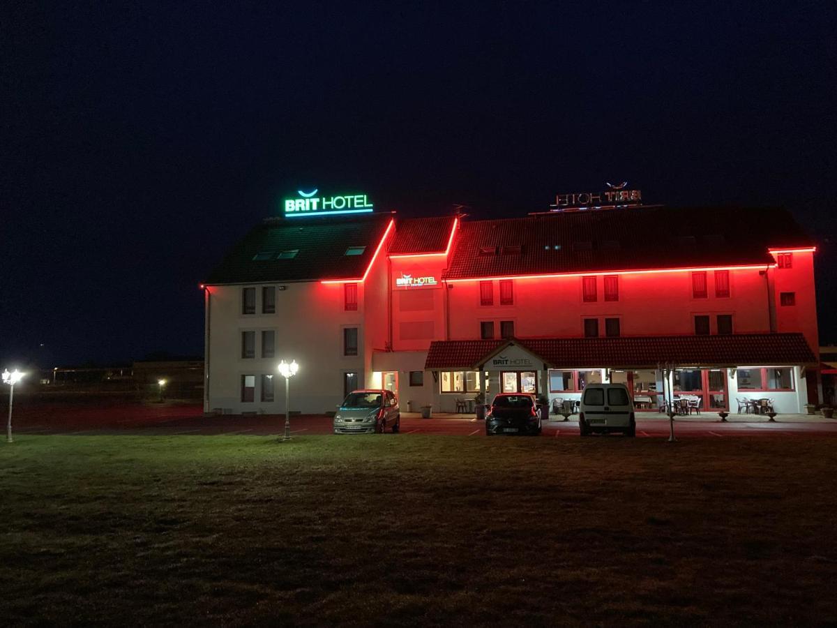 Brit Hotel Essentiel Moulins Avermes Exterior foto